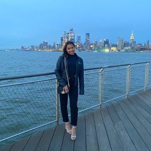 Meet your Posher, Katherine